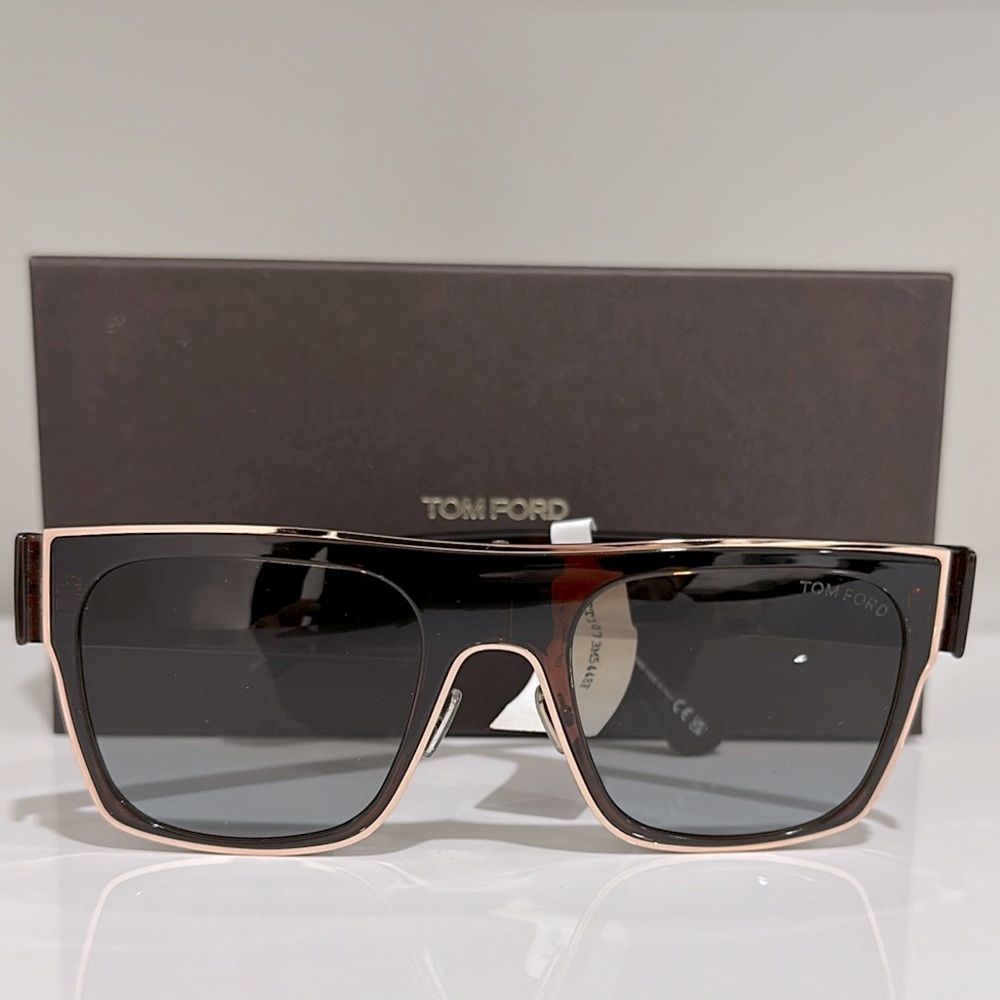 Tom Ford Edwin Sunglasses- Unisex